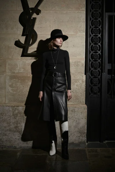 Look 4